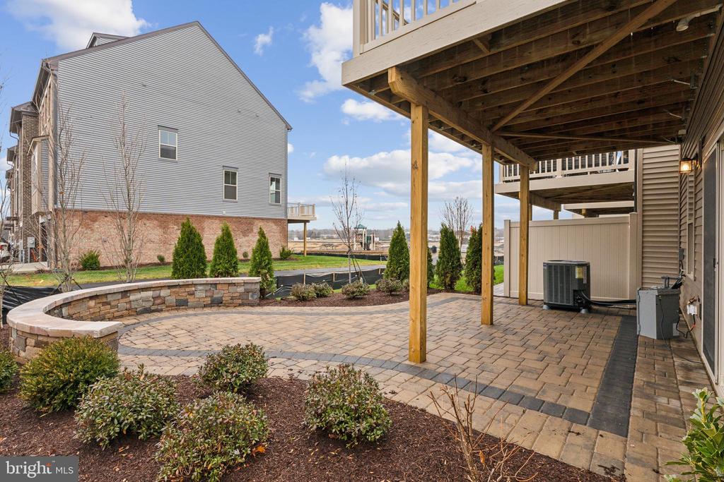 3431 SAINT ROBIN LANE