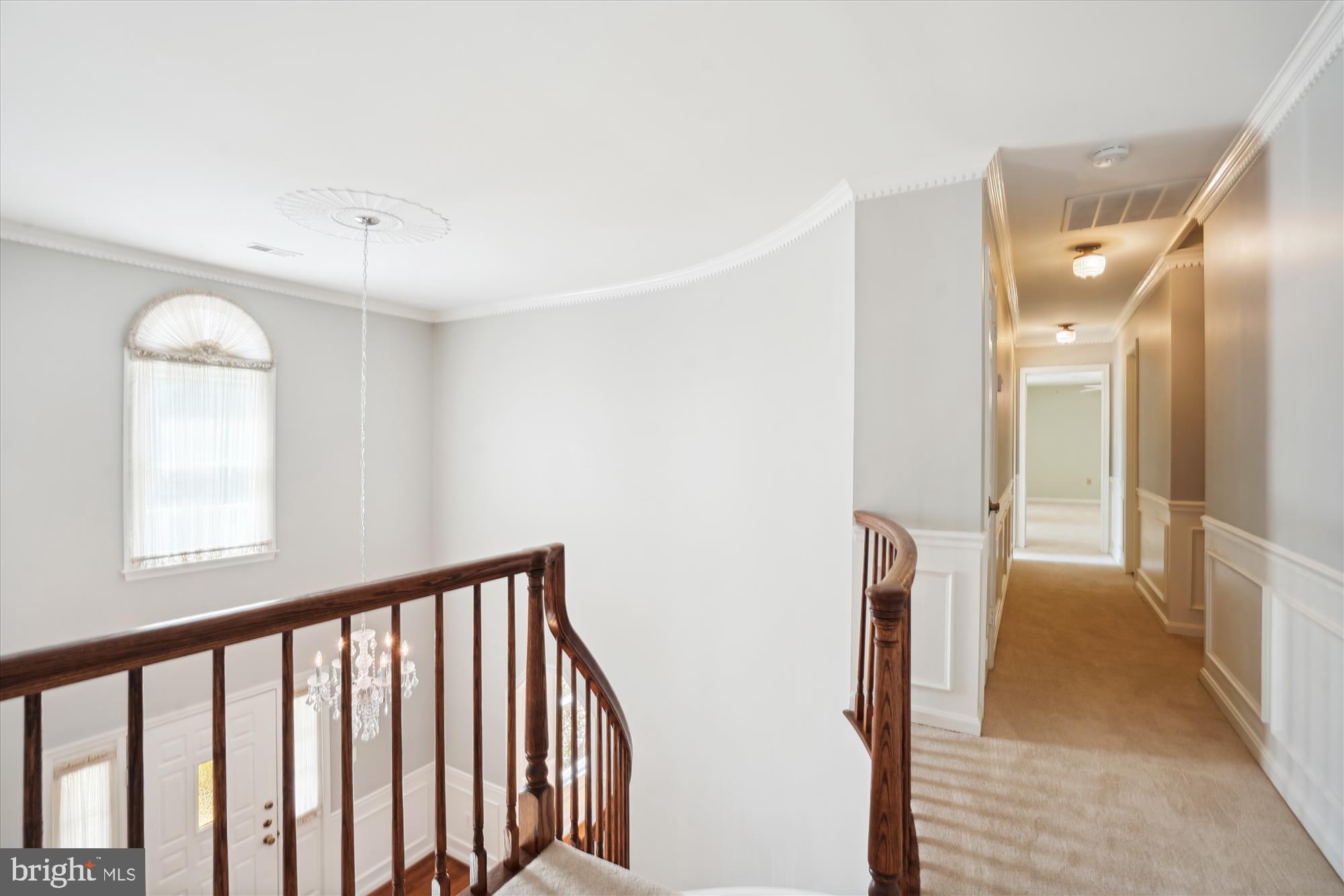 11689 Hollyview Dr