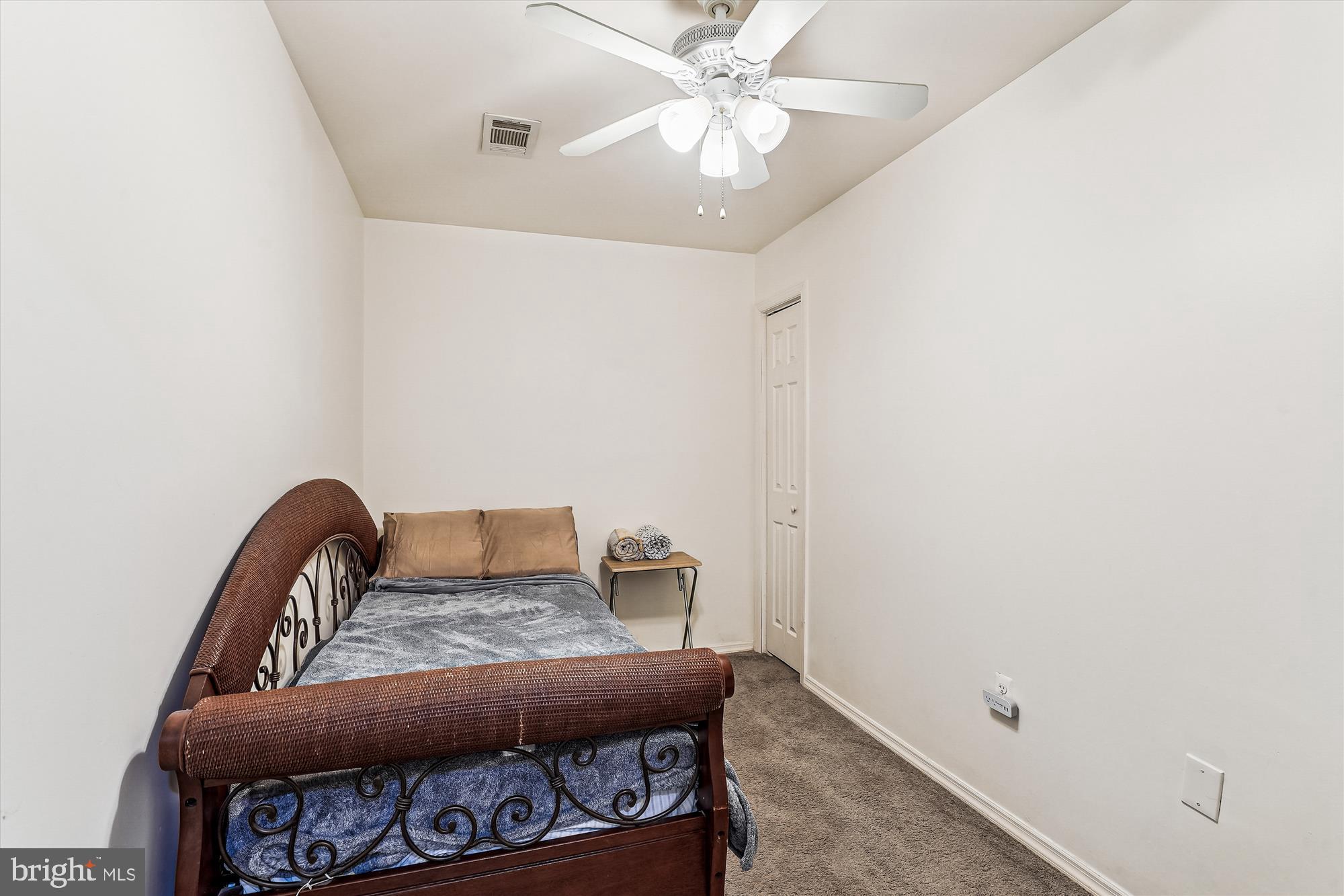 5046 Head Ct