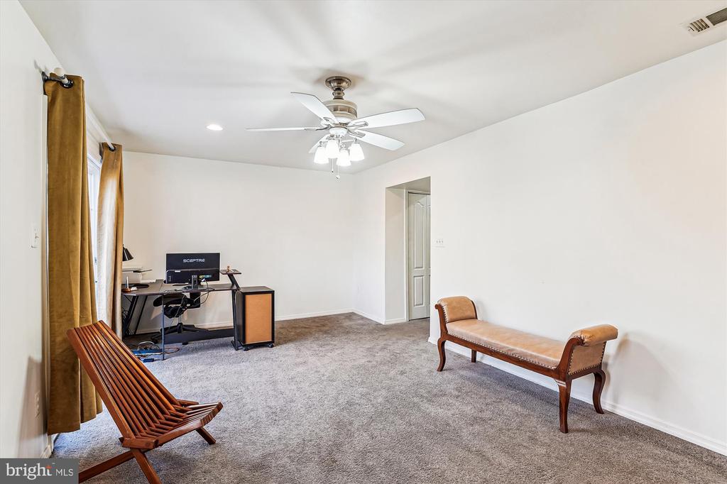 5046 Head Ct