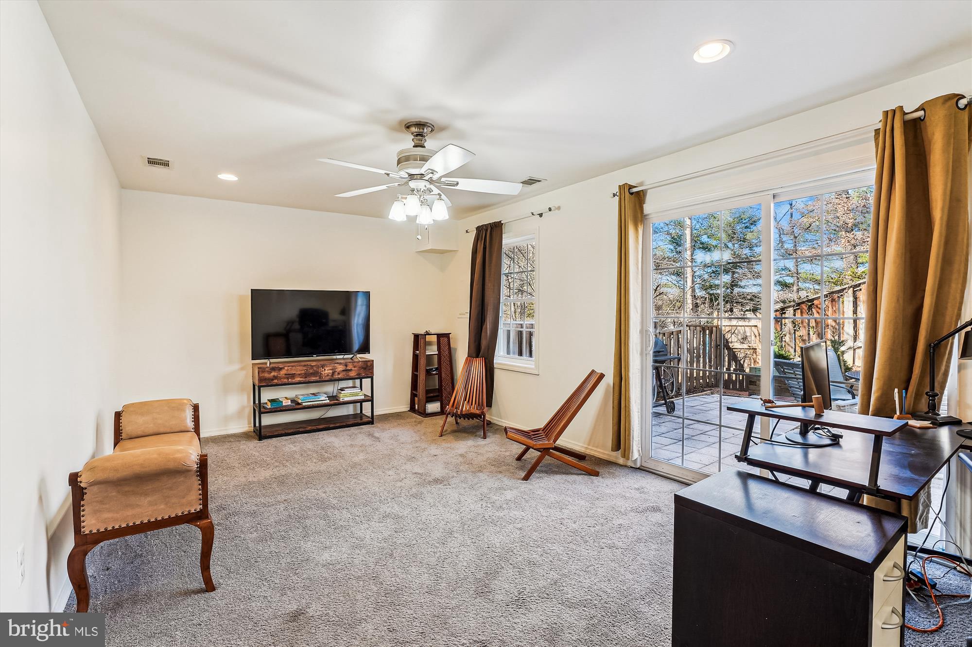 5046 Head Ct