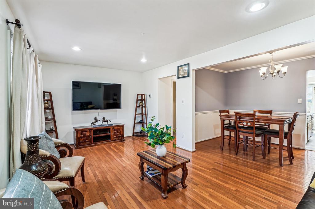 5046 Head Ct