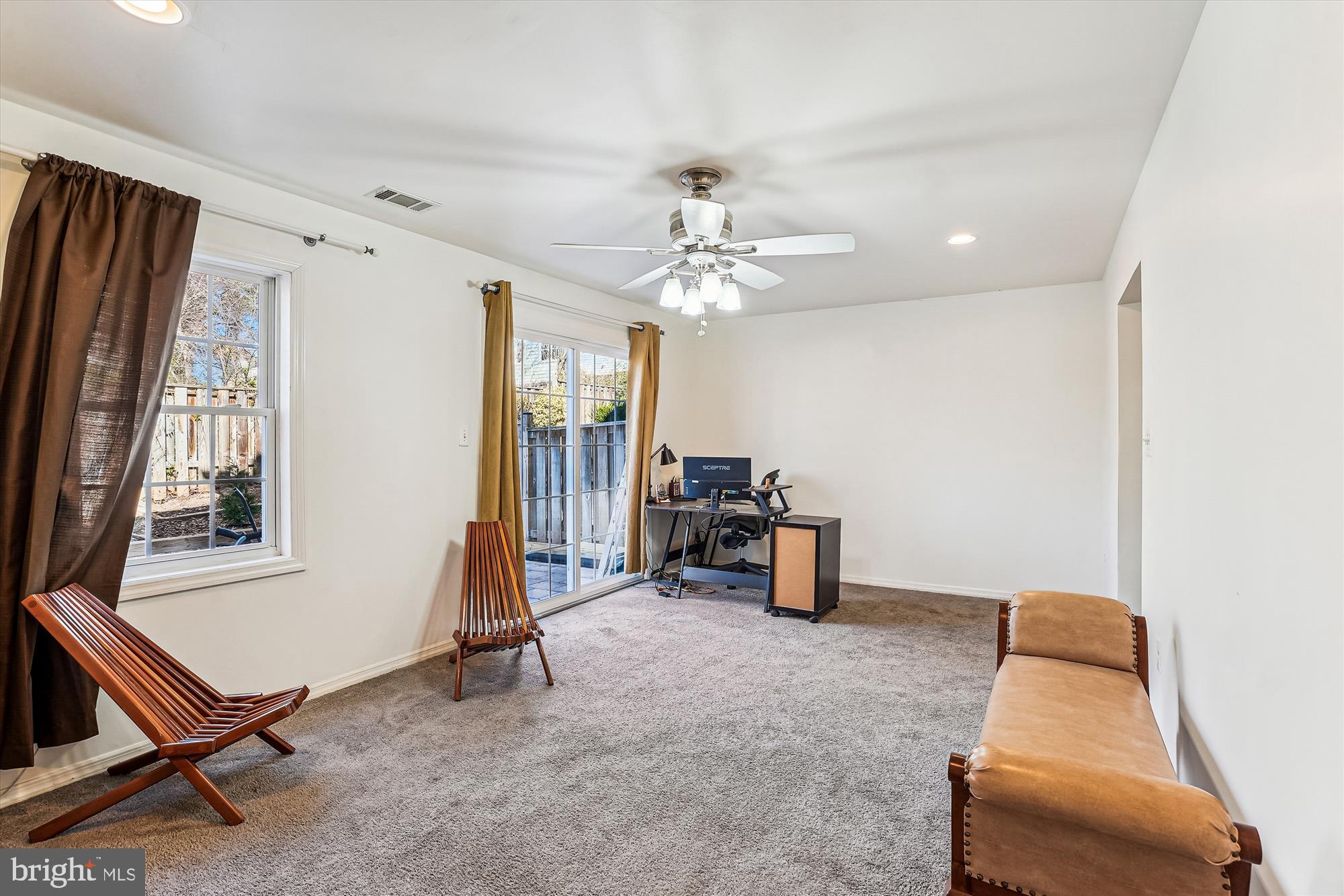 5046 Head Ct