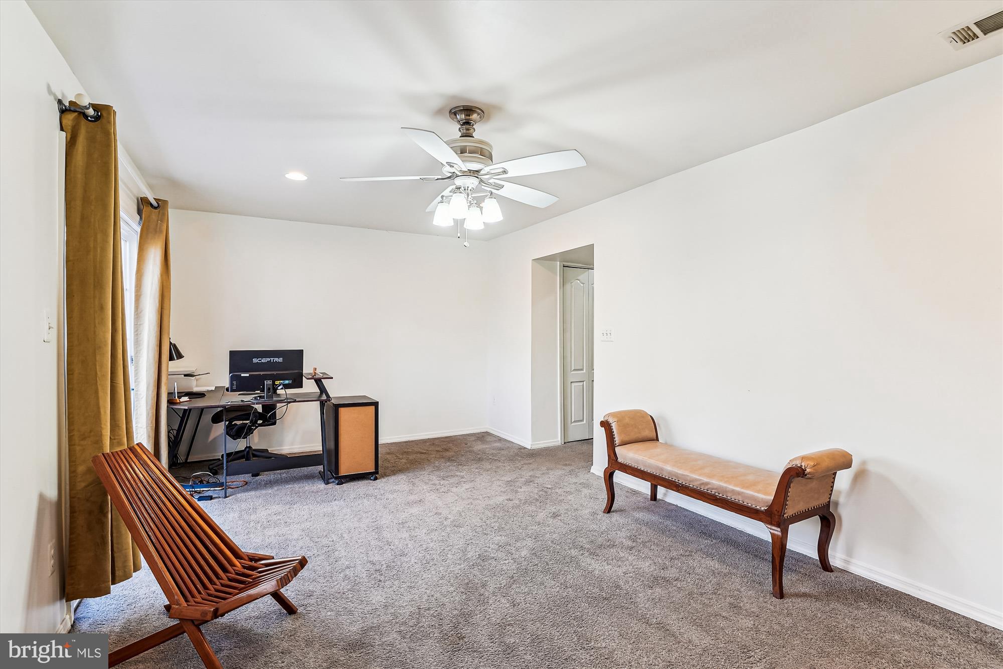5046 Head Ct