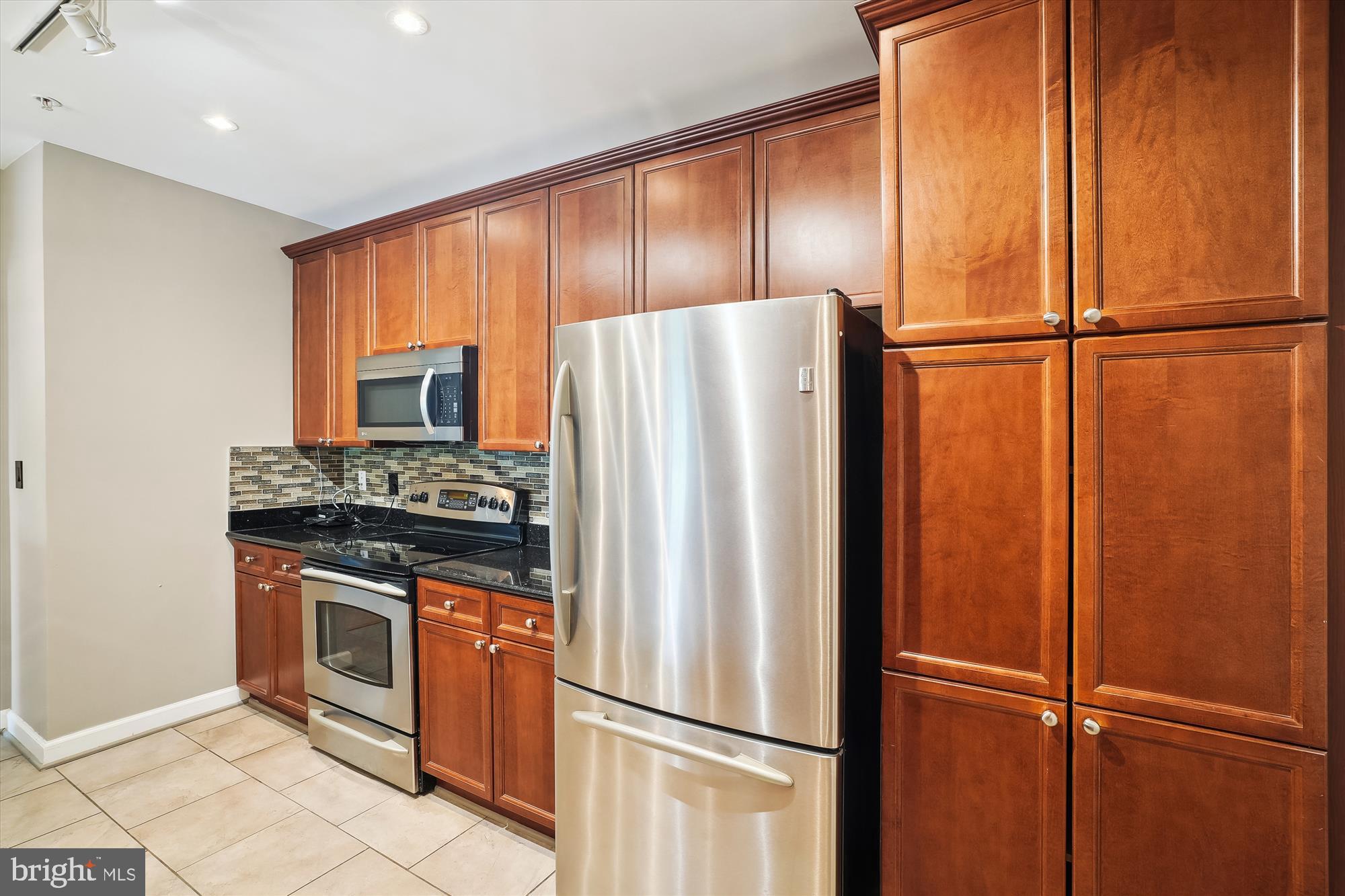 485 Harbor Side St #411
