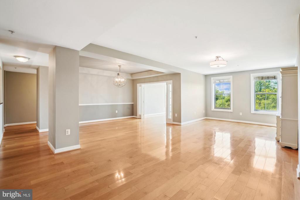 485 Harbor Side St #411