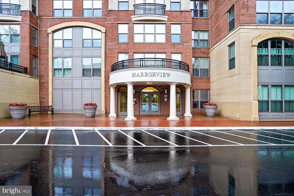 485 Harbor Side St #411