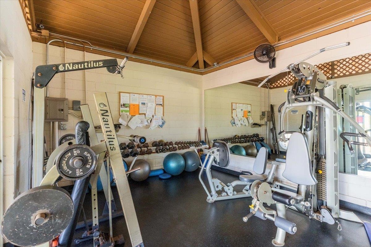 40 Halili Ln Unit: 4B