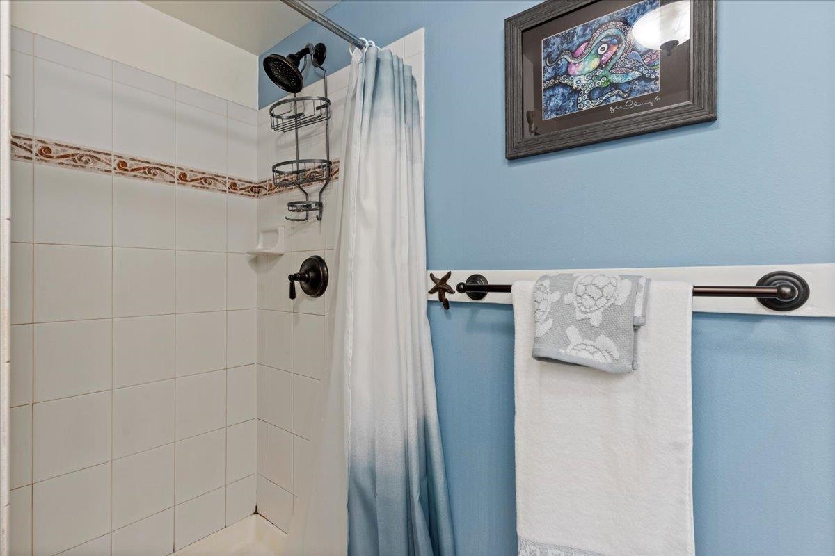 40 Halili Ln Unit: 4B