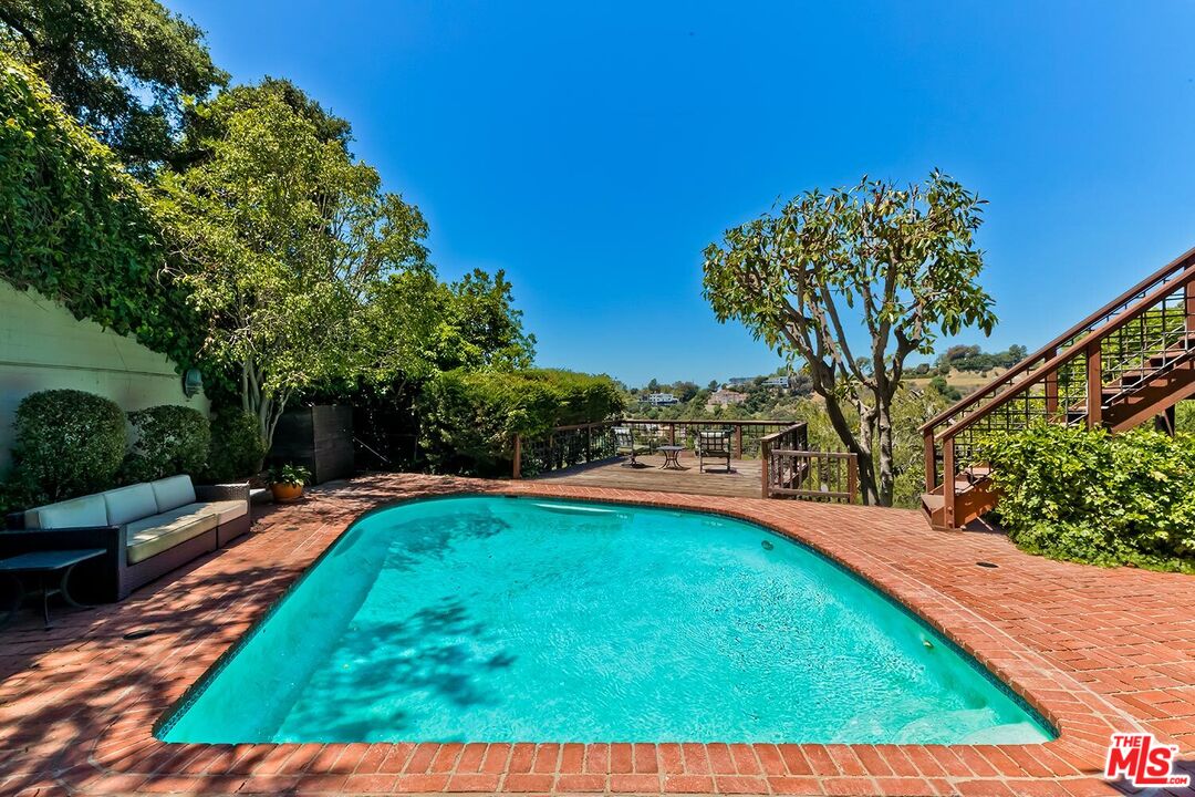 13490 Firth Dr