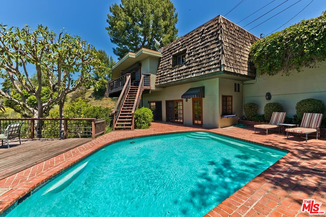 13490 Firth Dr