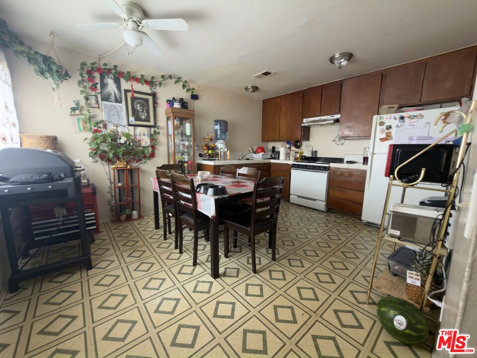 2330 El Dorado Ave Unit: D