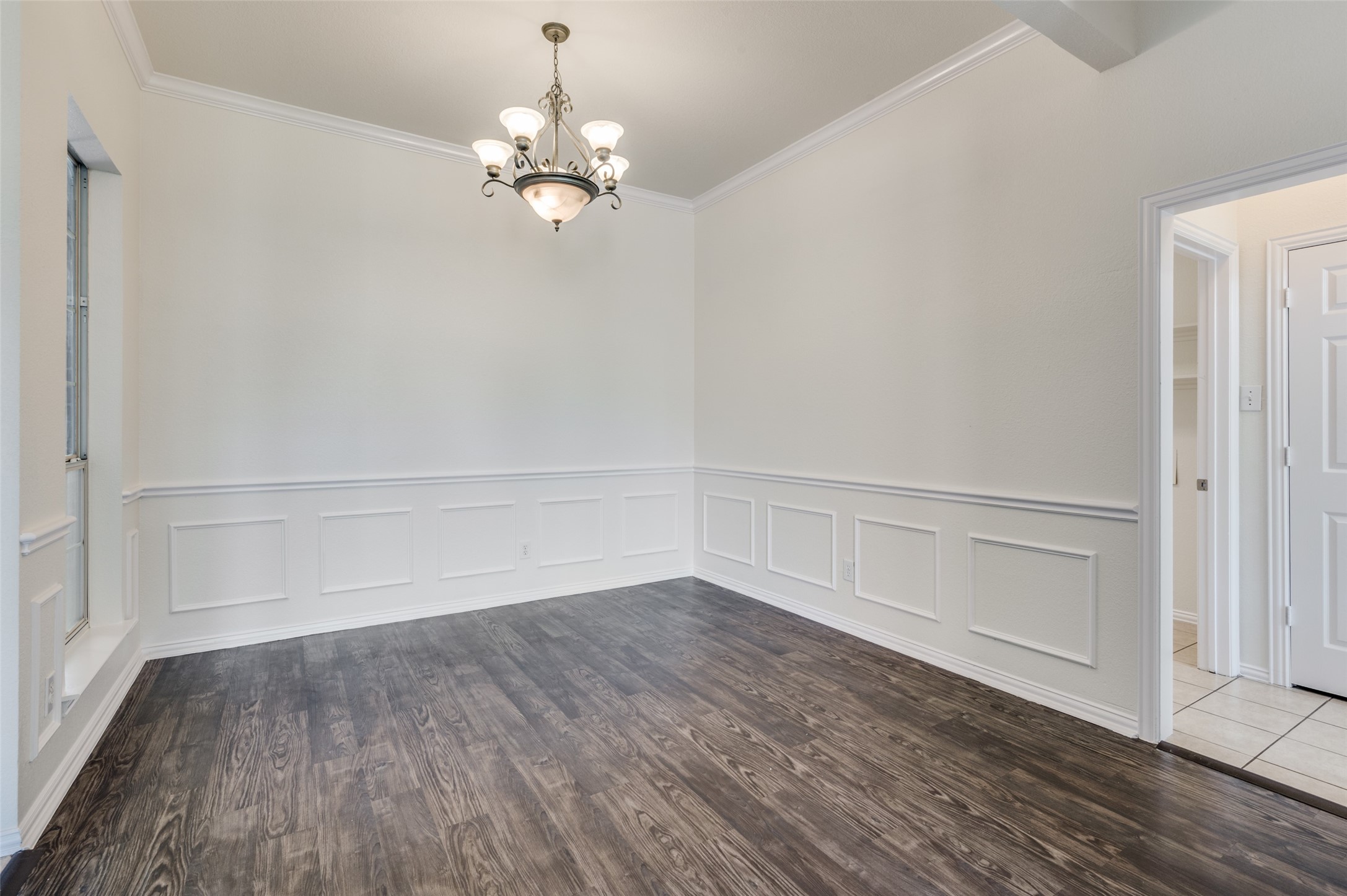 803 W Lonesome Dove Trail