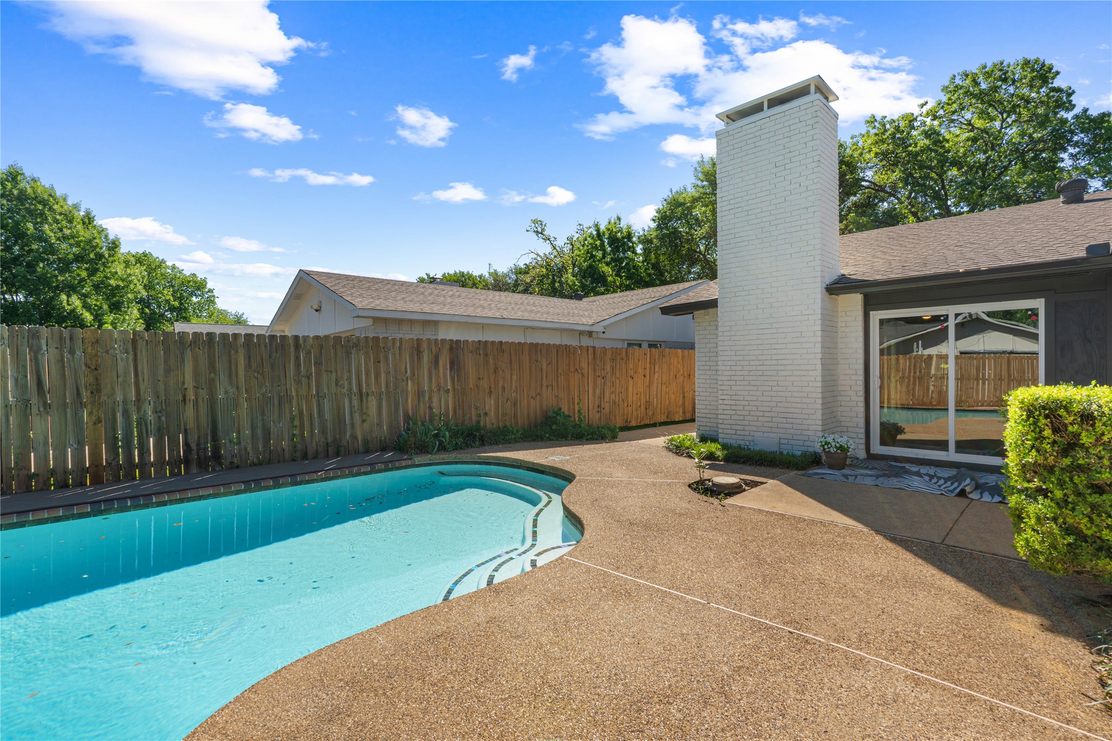 8617 Baumgarten Drive