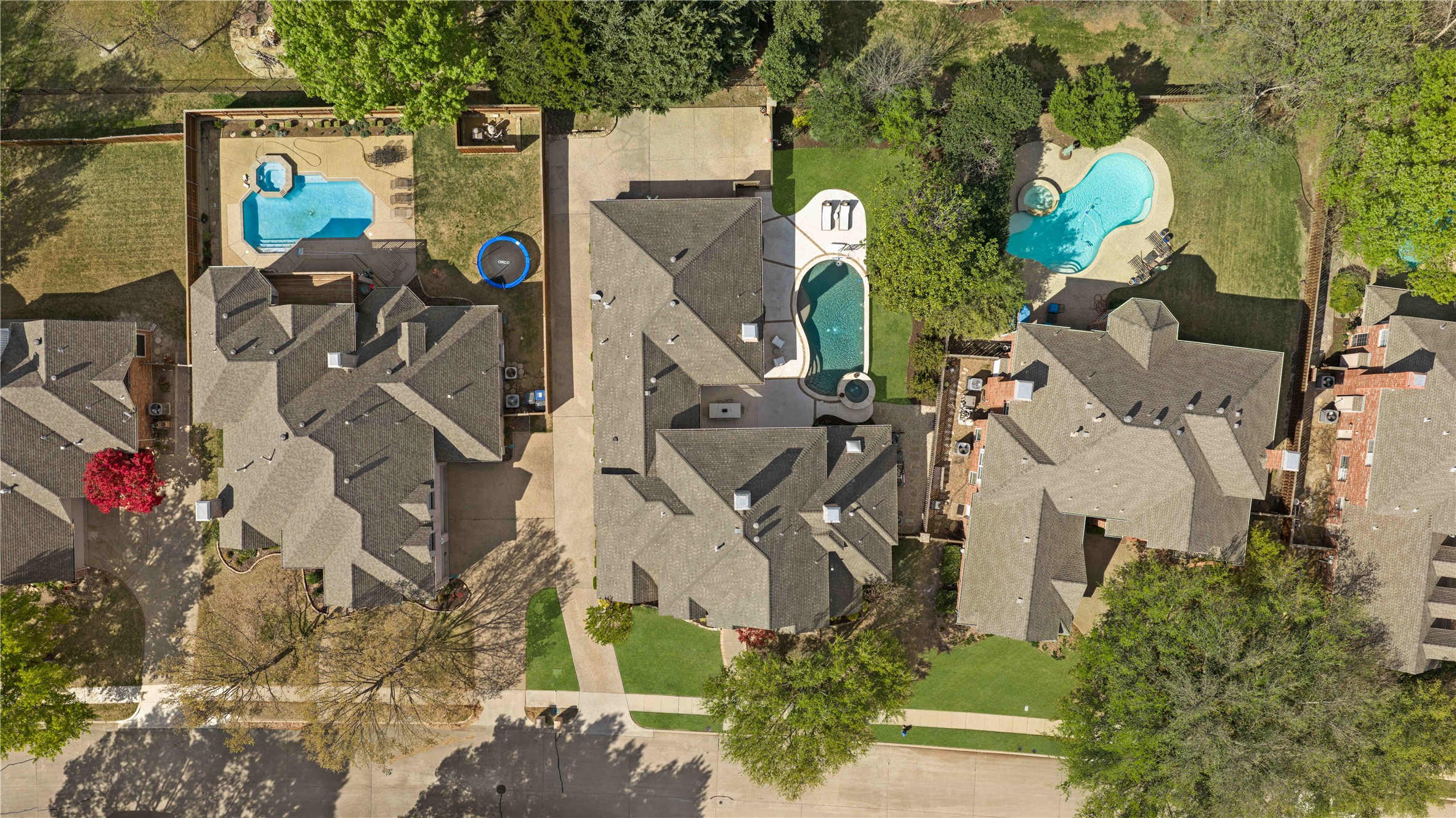 819 Hills Creek Drive