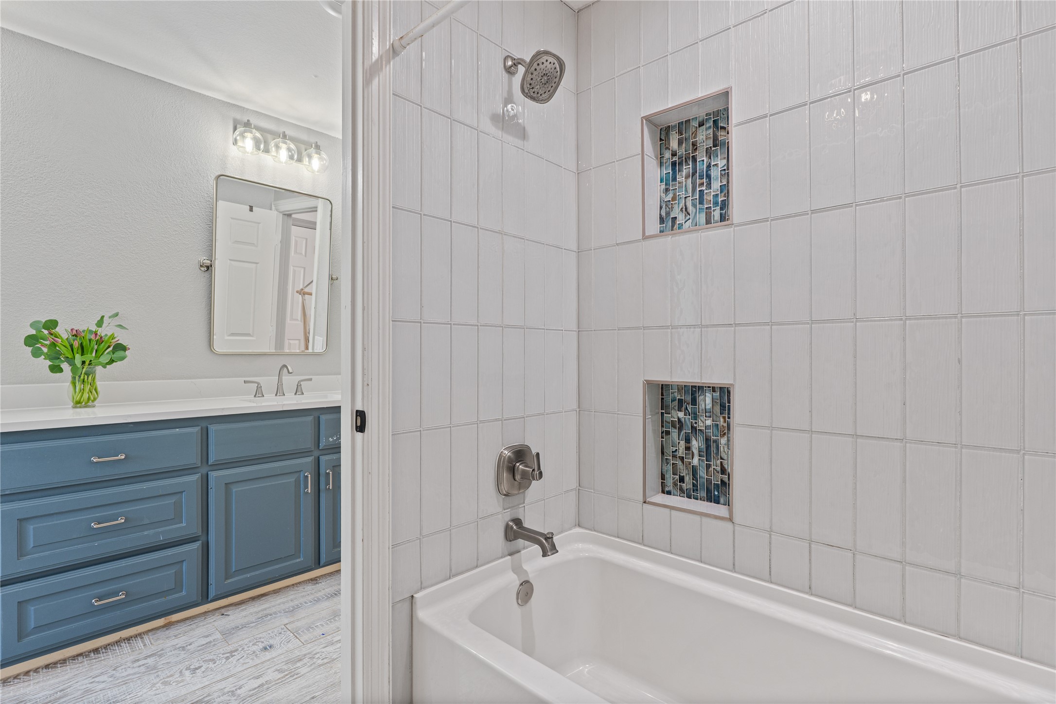 819 Hills Creek Drive