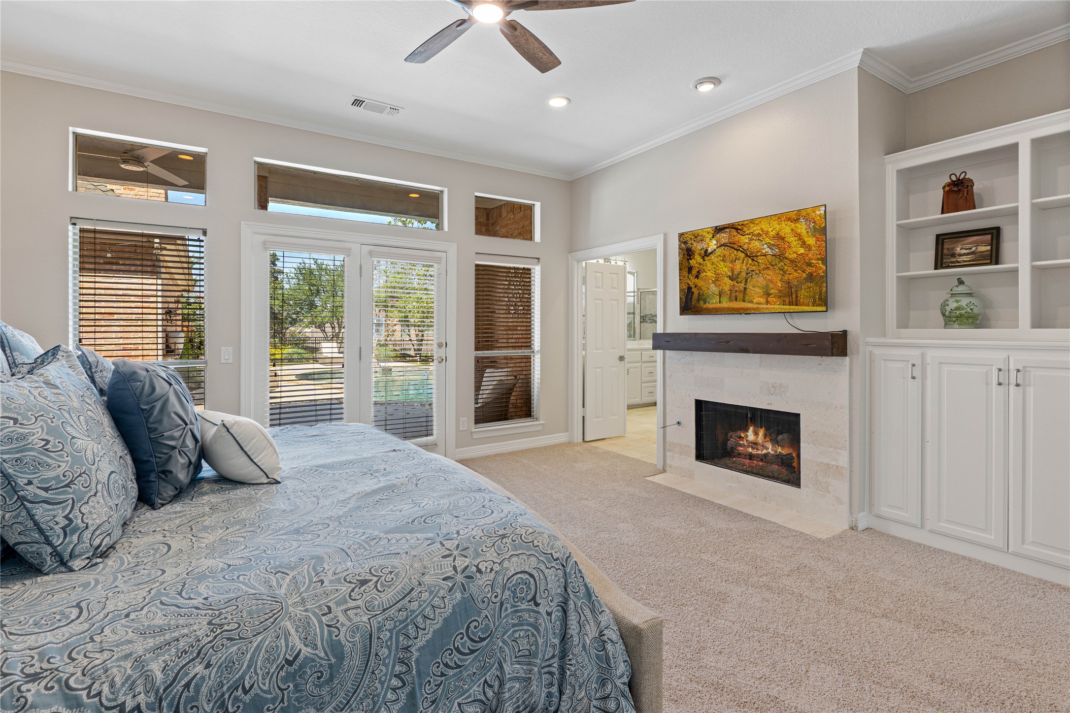 819 Hills Creek Drive