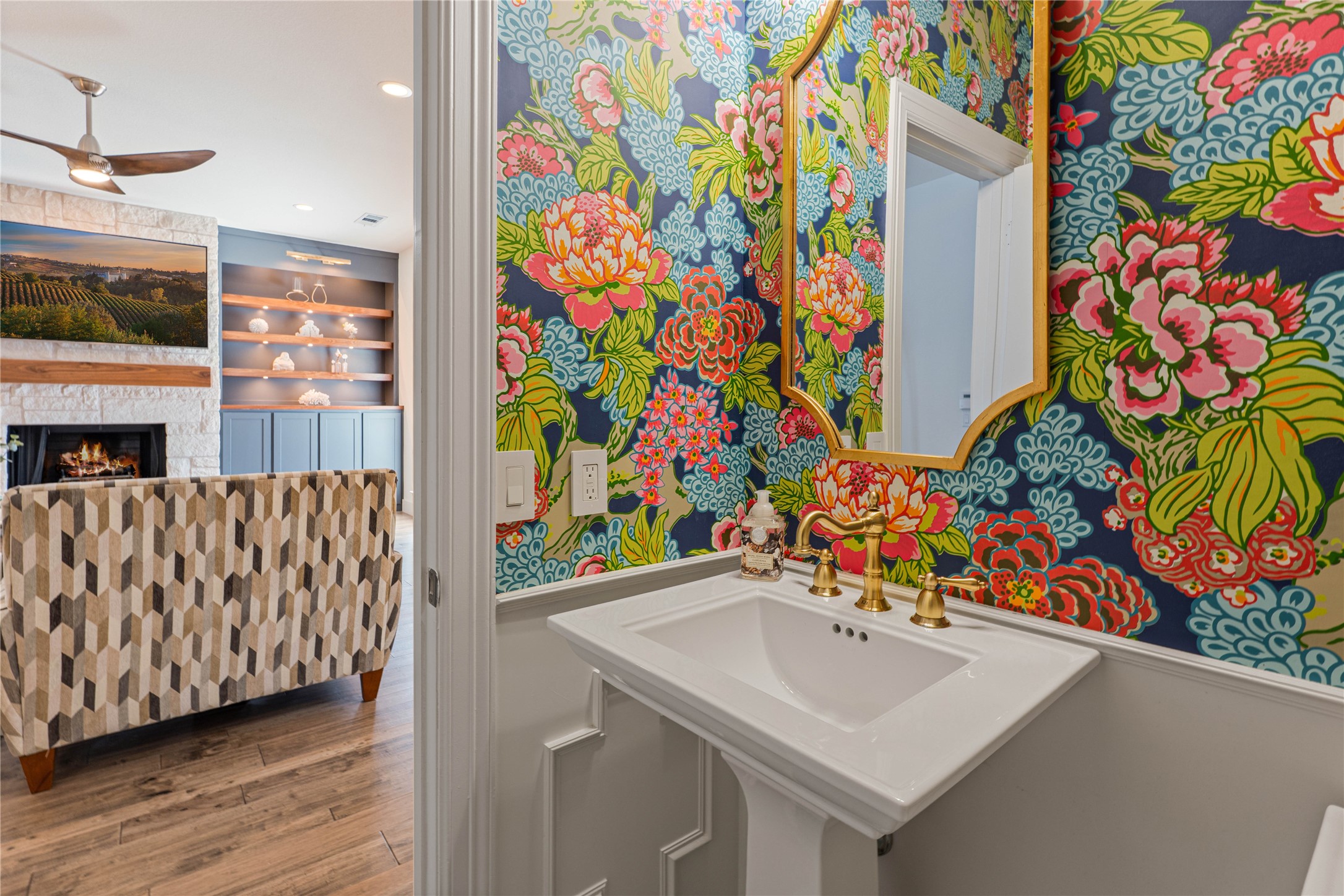 819 Hills Creek Drive