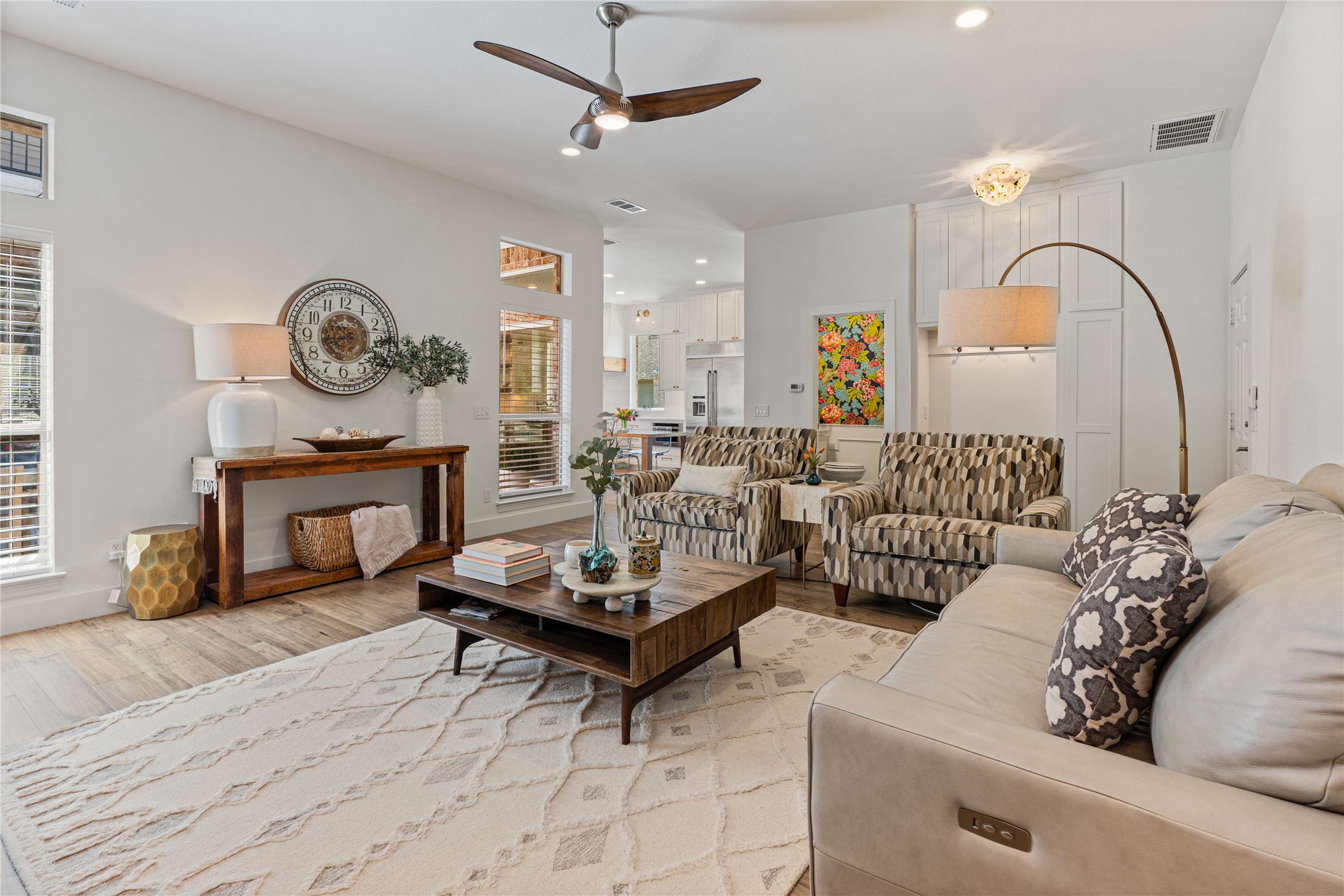 819 Hills Creek Drive