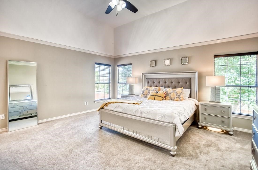 5421 N Briar Ridge Circle