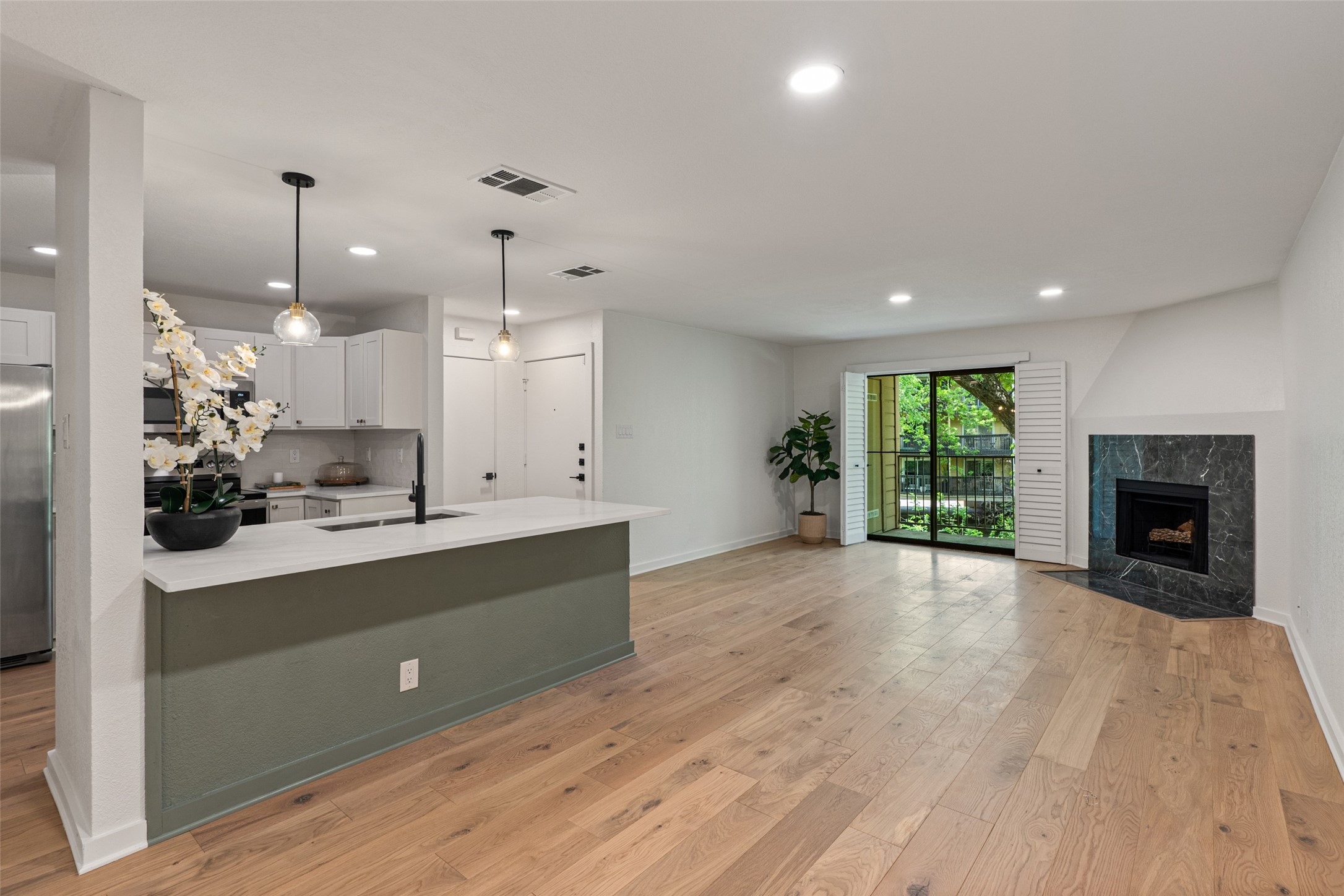 4777 Cedar Springs Road 3D