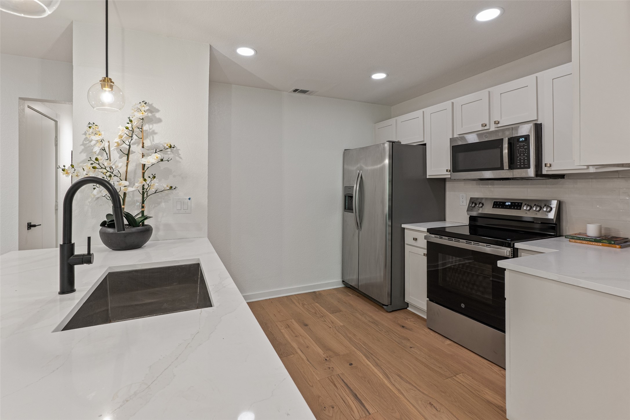 4777 Cedar Springs Road 3D