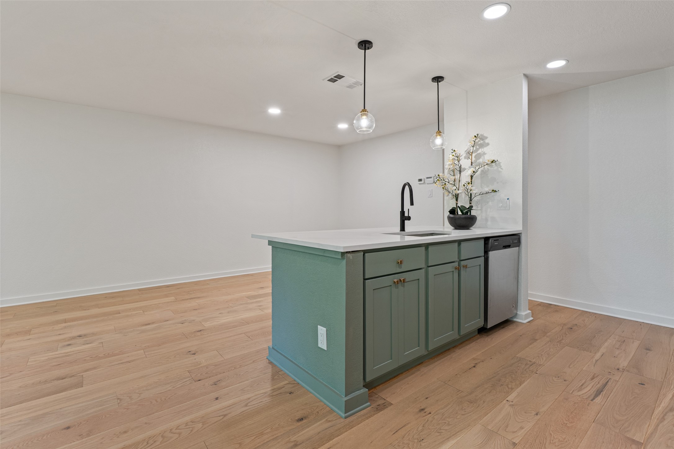 4777 Cedar Springs Road 3D
