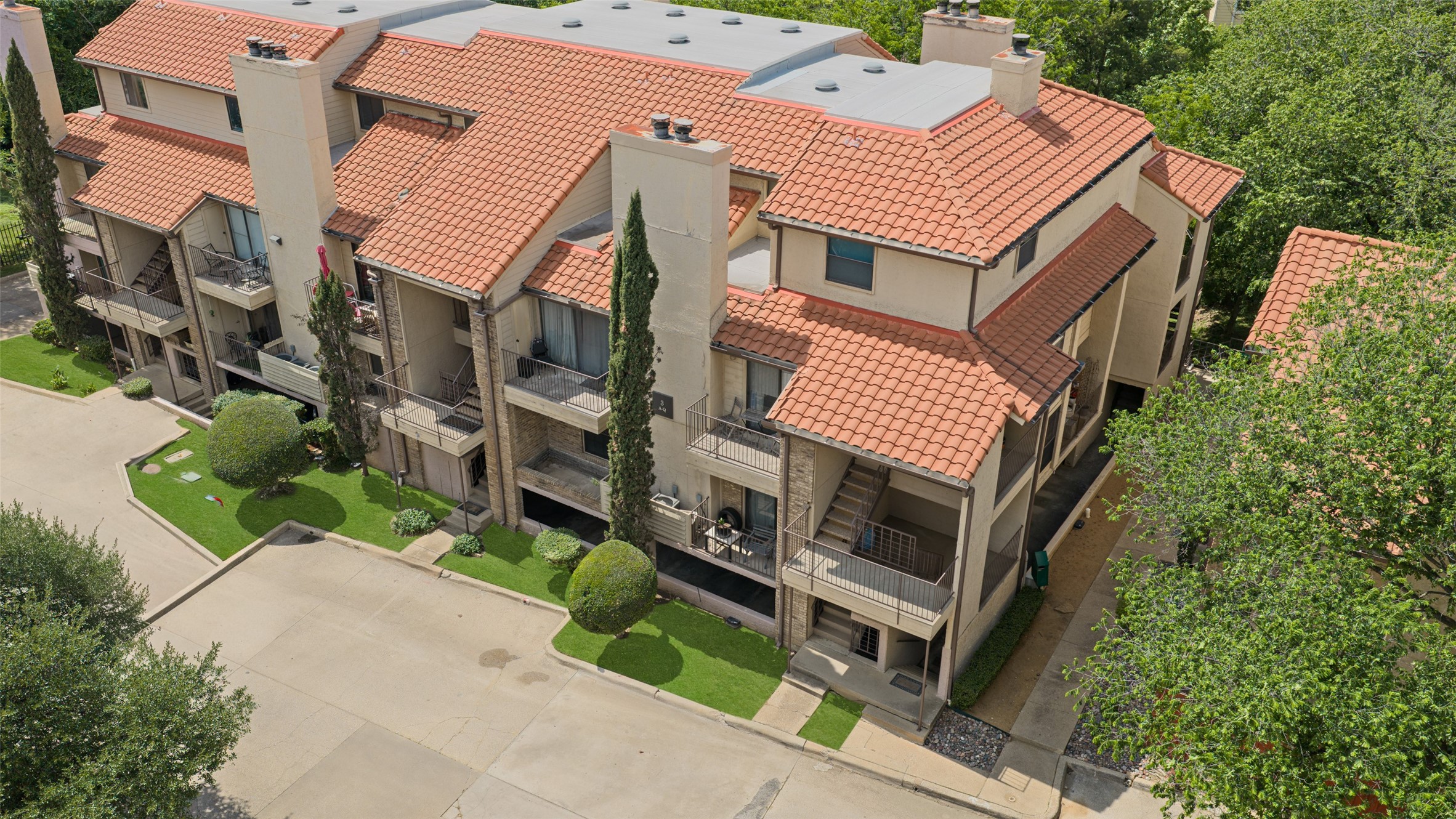 4777 Cedar Springs Road 3D