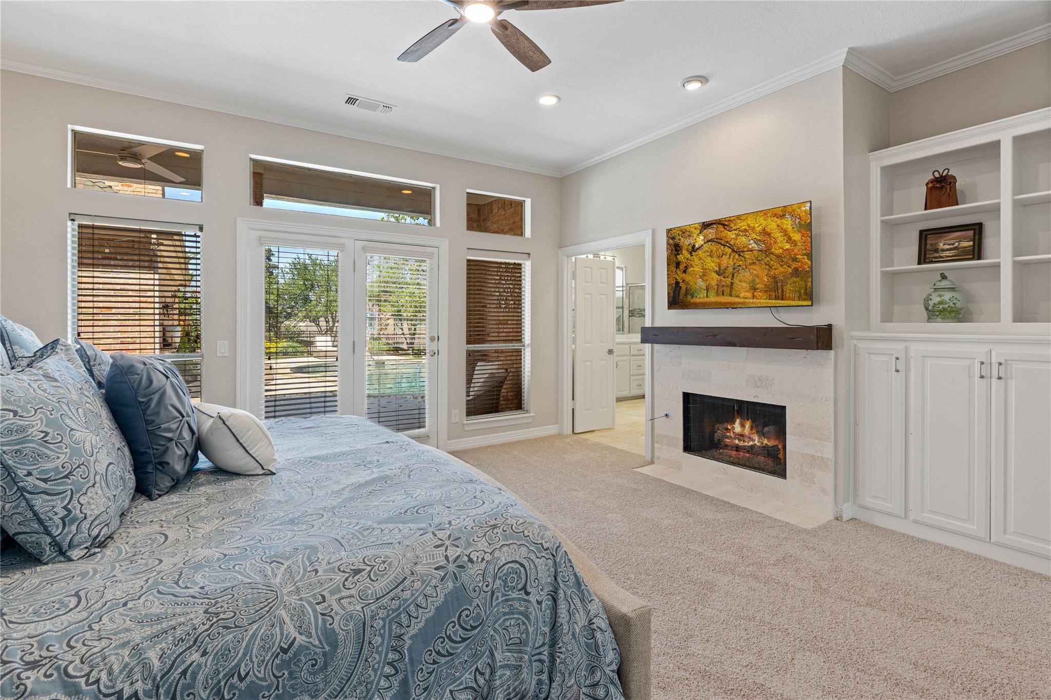 819 Hills Creek Drive