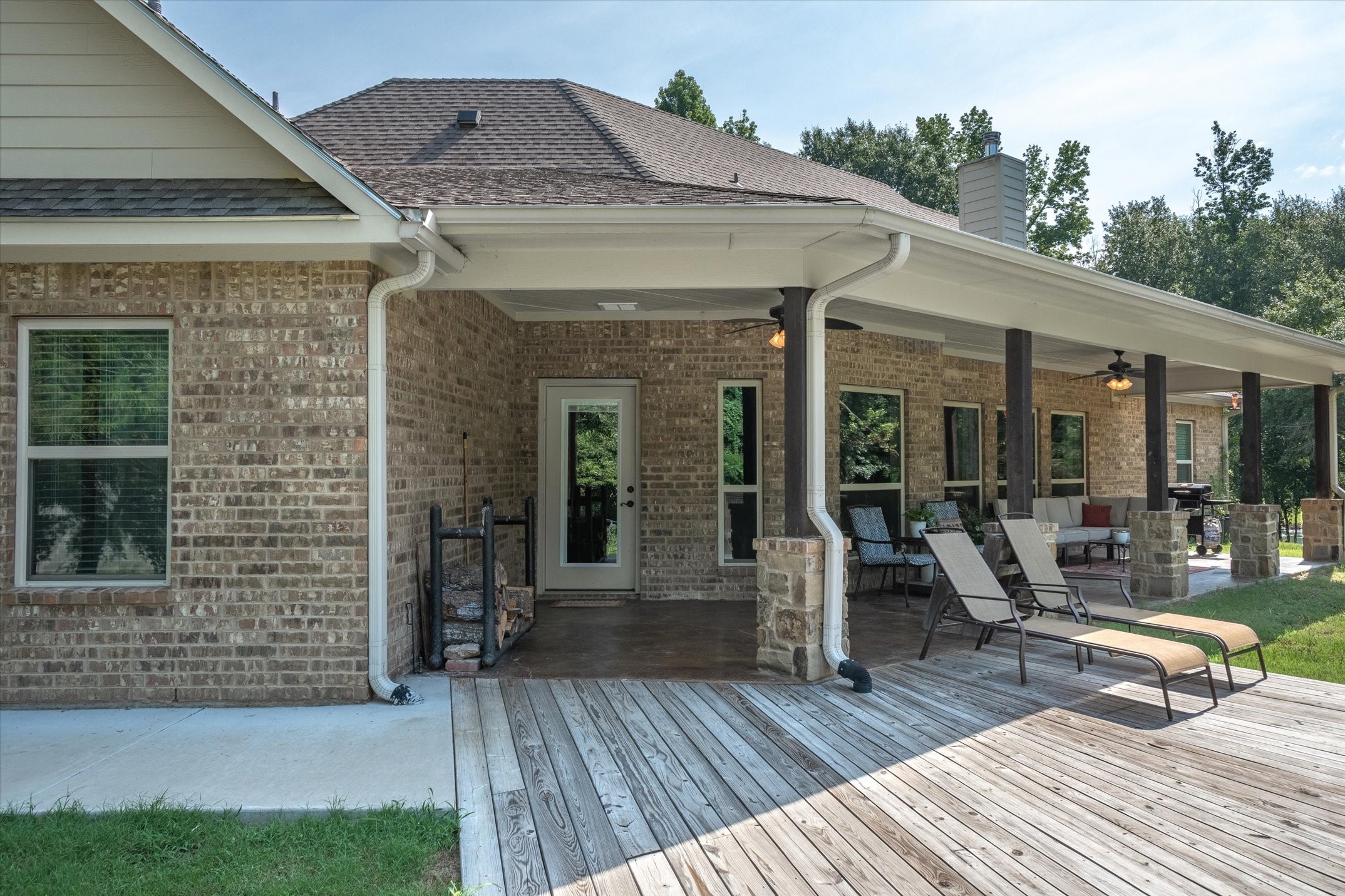 945 County Road 2360