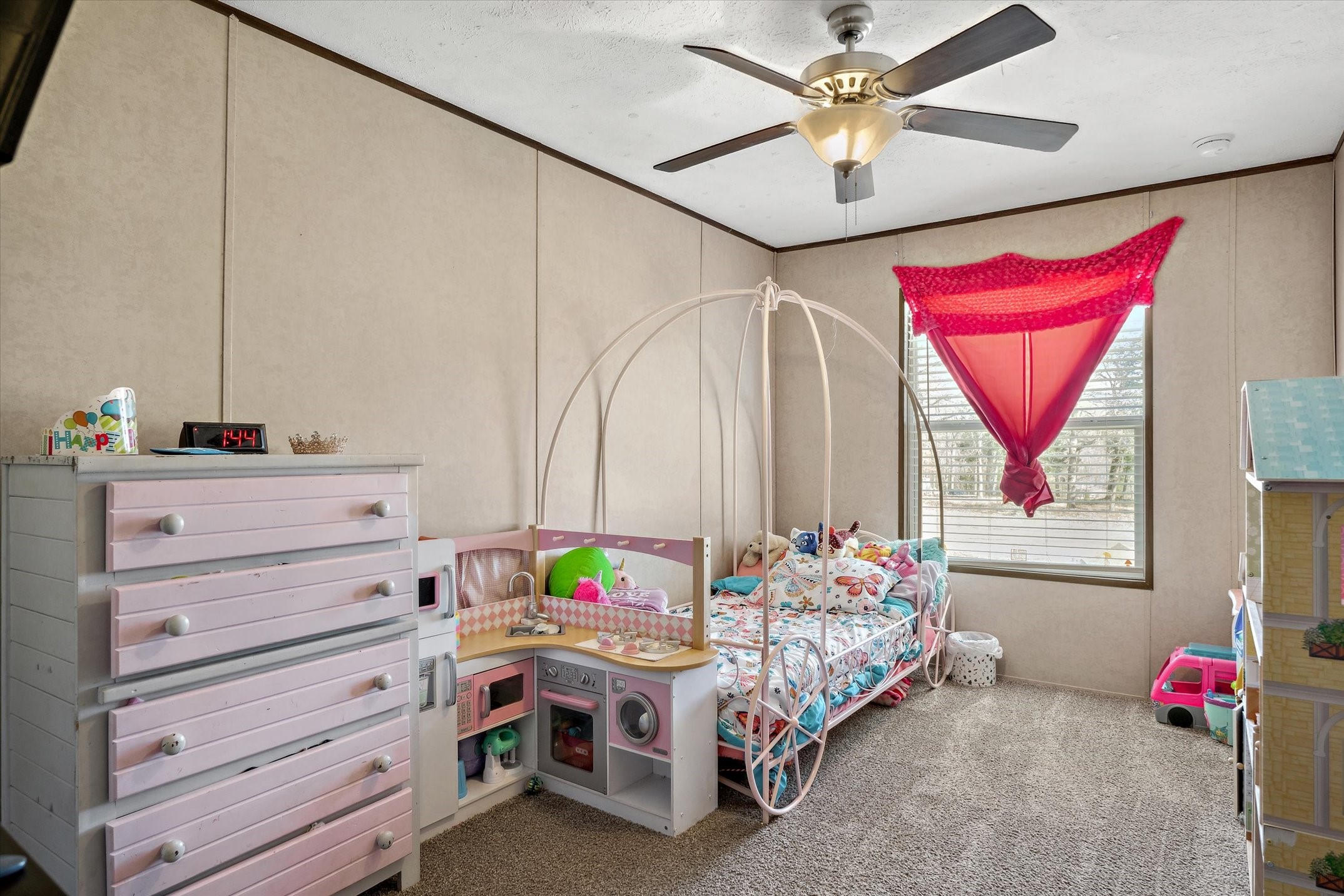 120 E Elm Drive