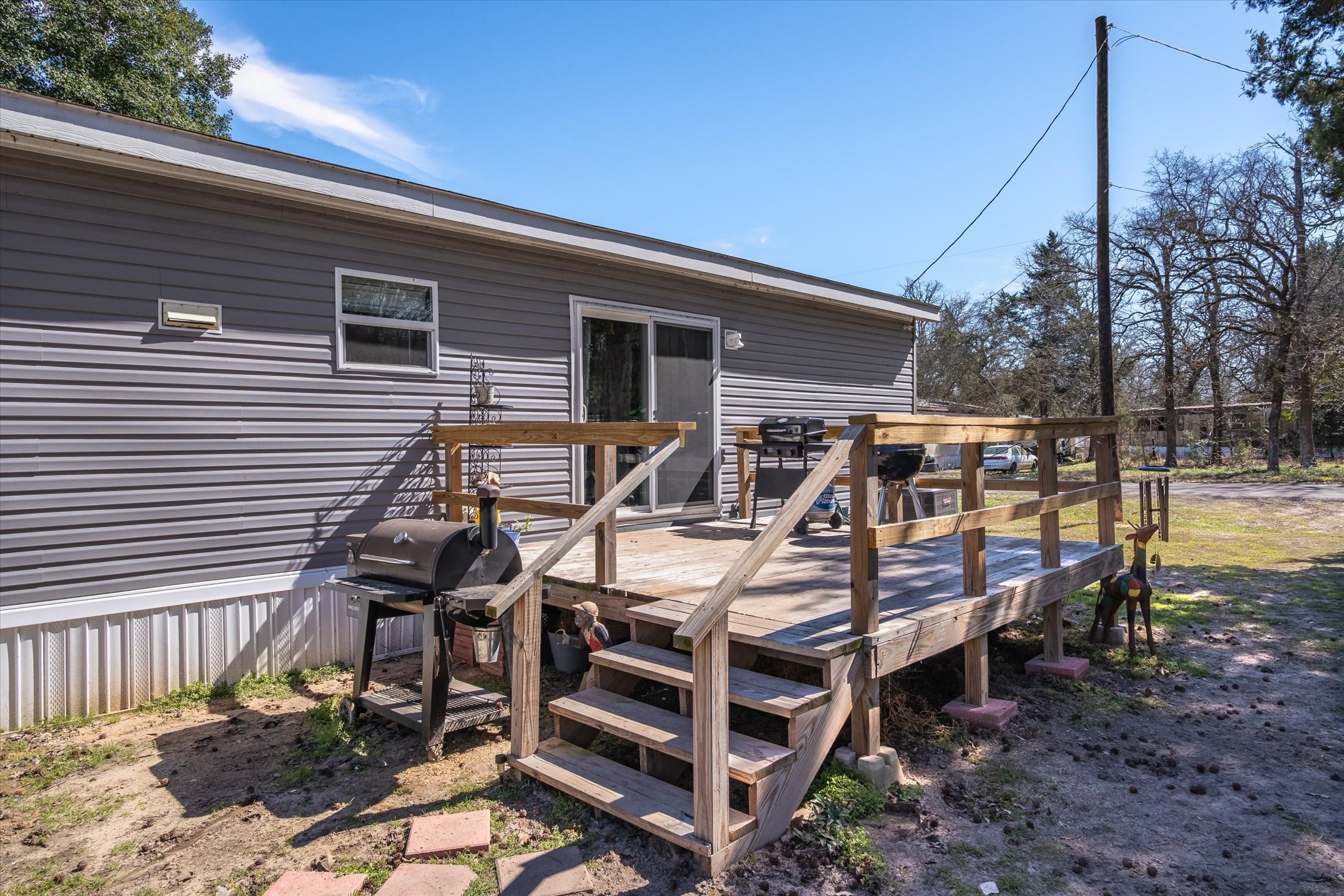 120 E Elm Drive