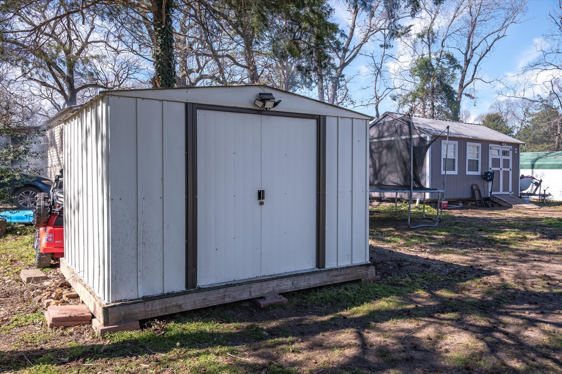 120 E Elm Drive