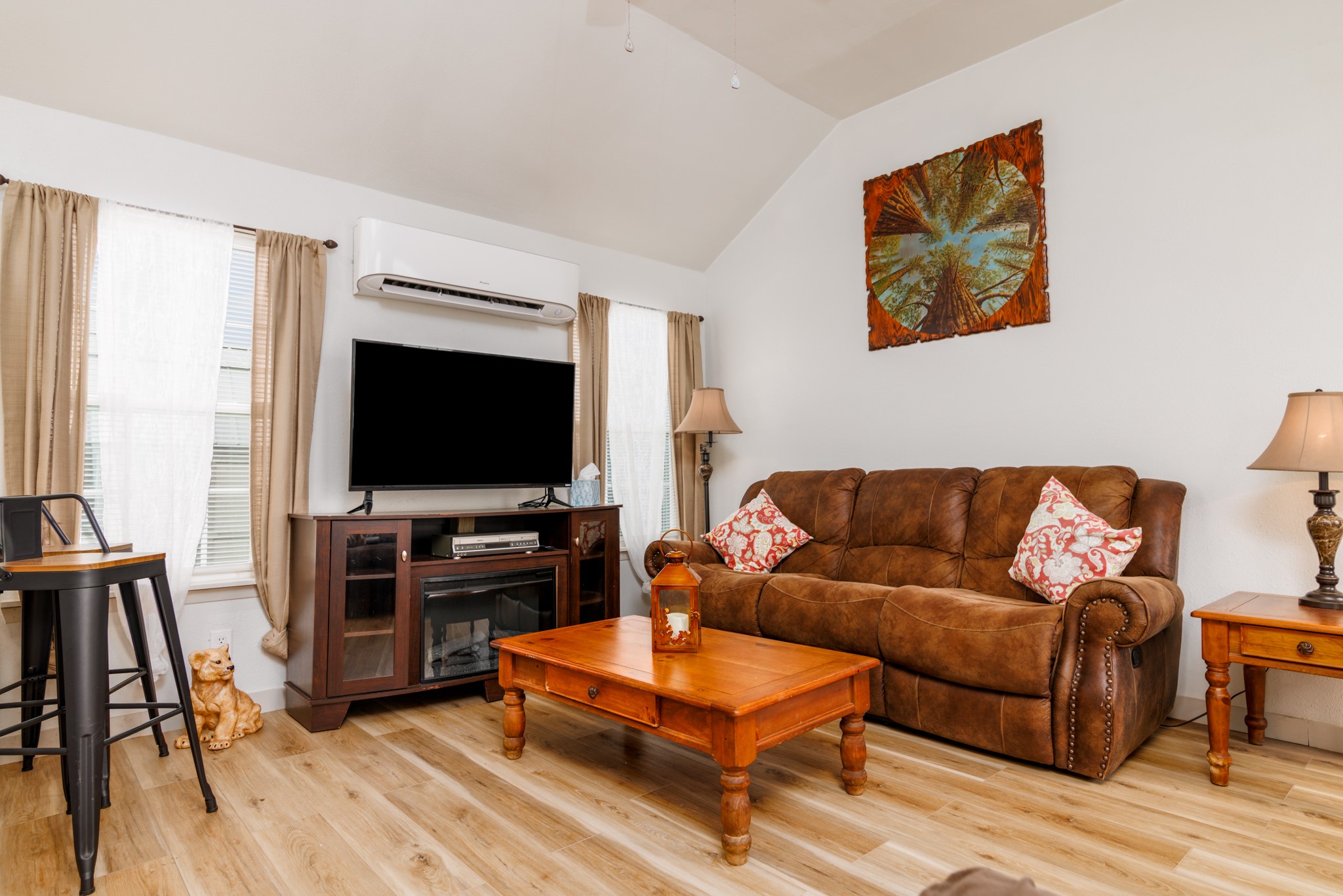 12265 Wylie Lane