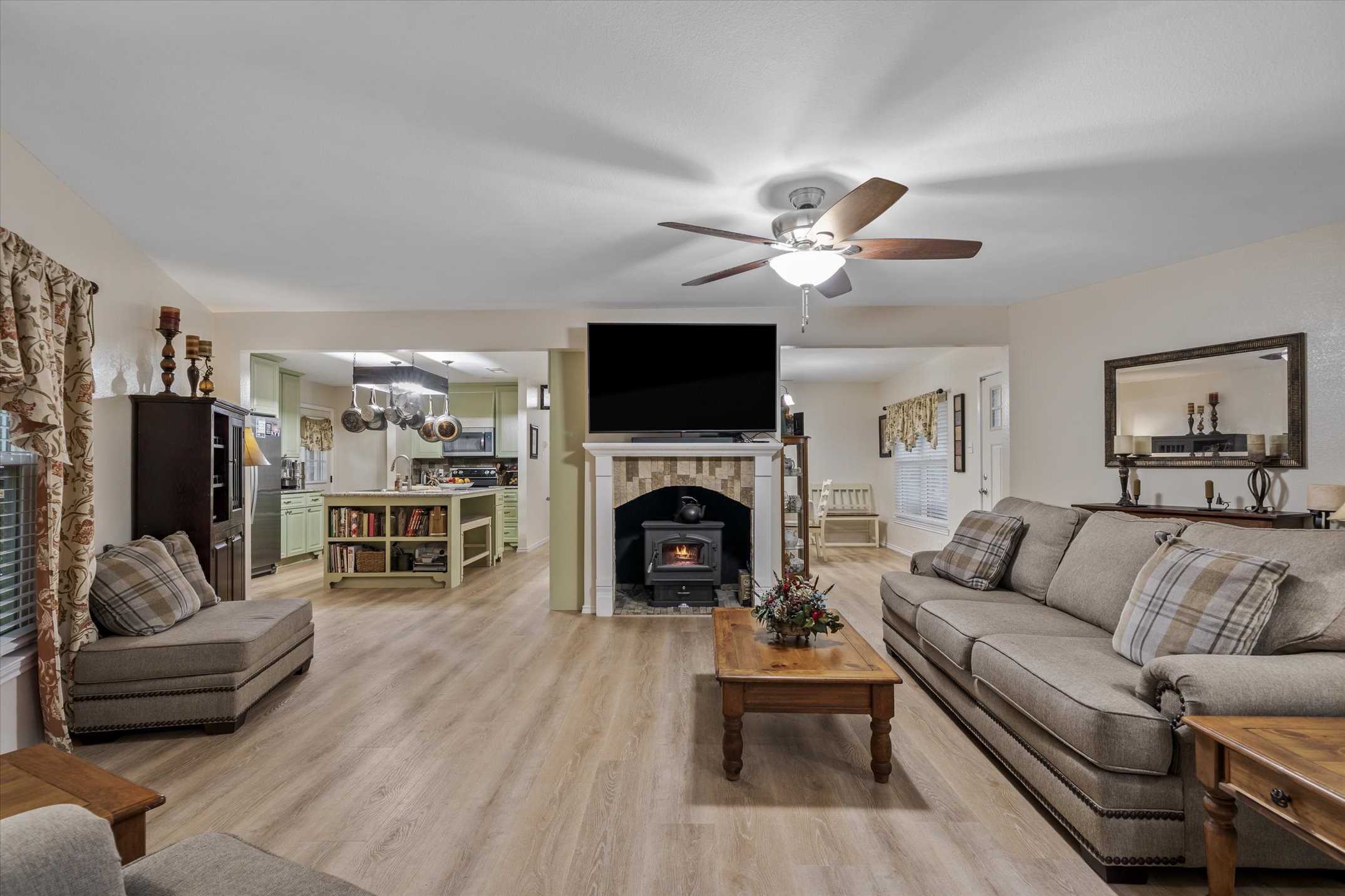 12265 Wylie Lane
