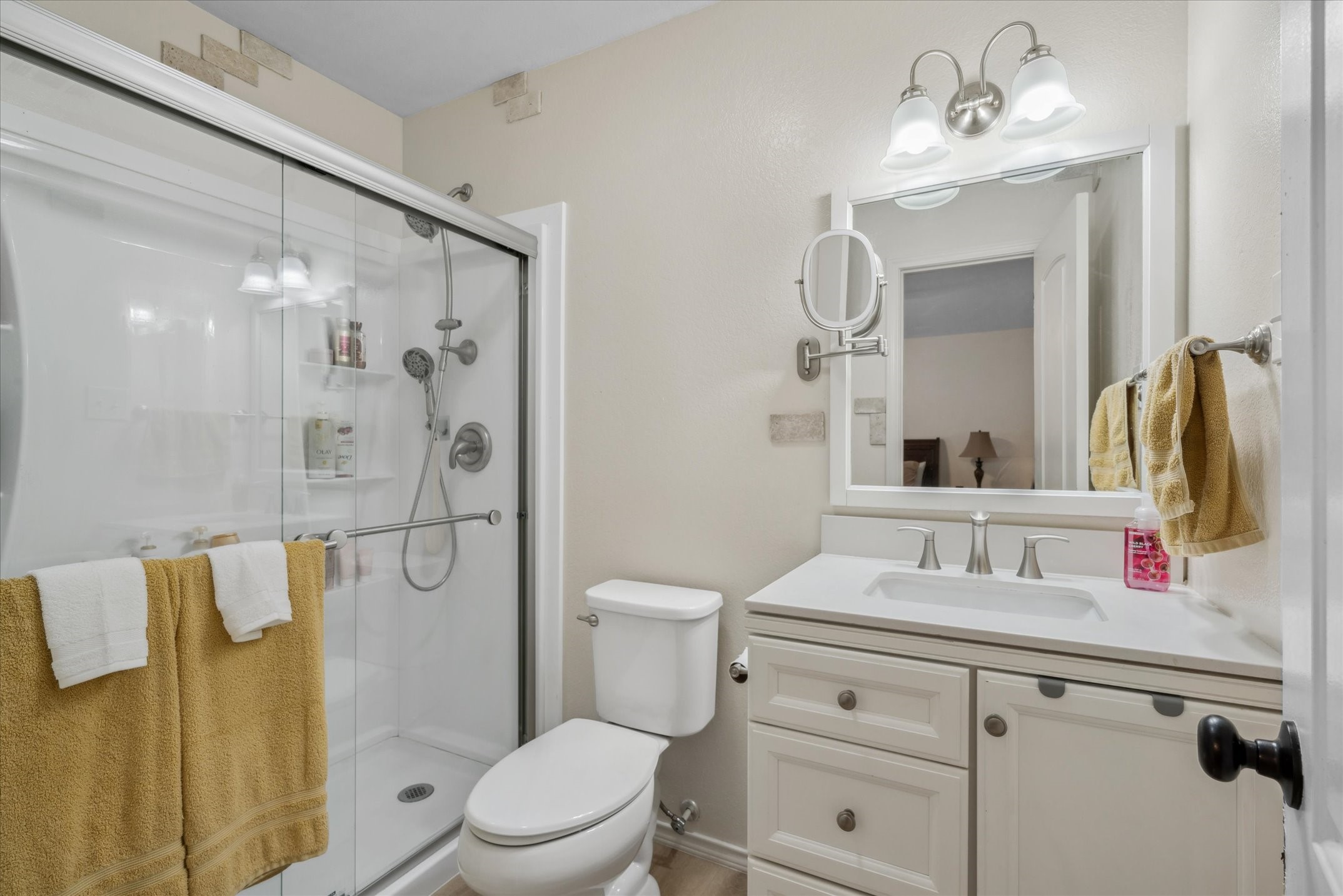 12265 Wylie Lane