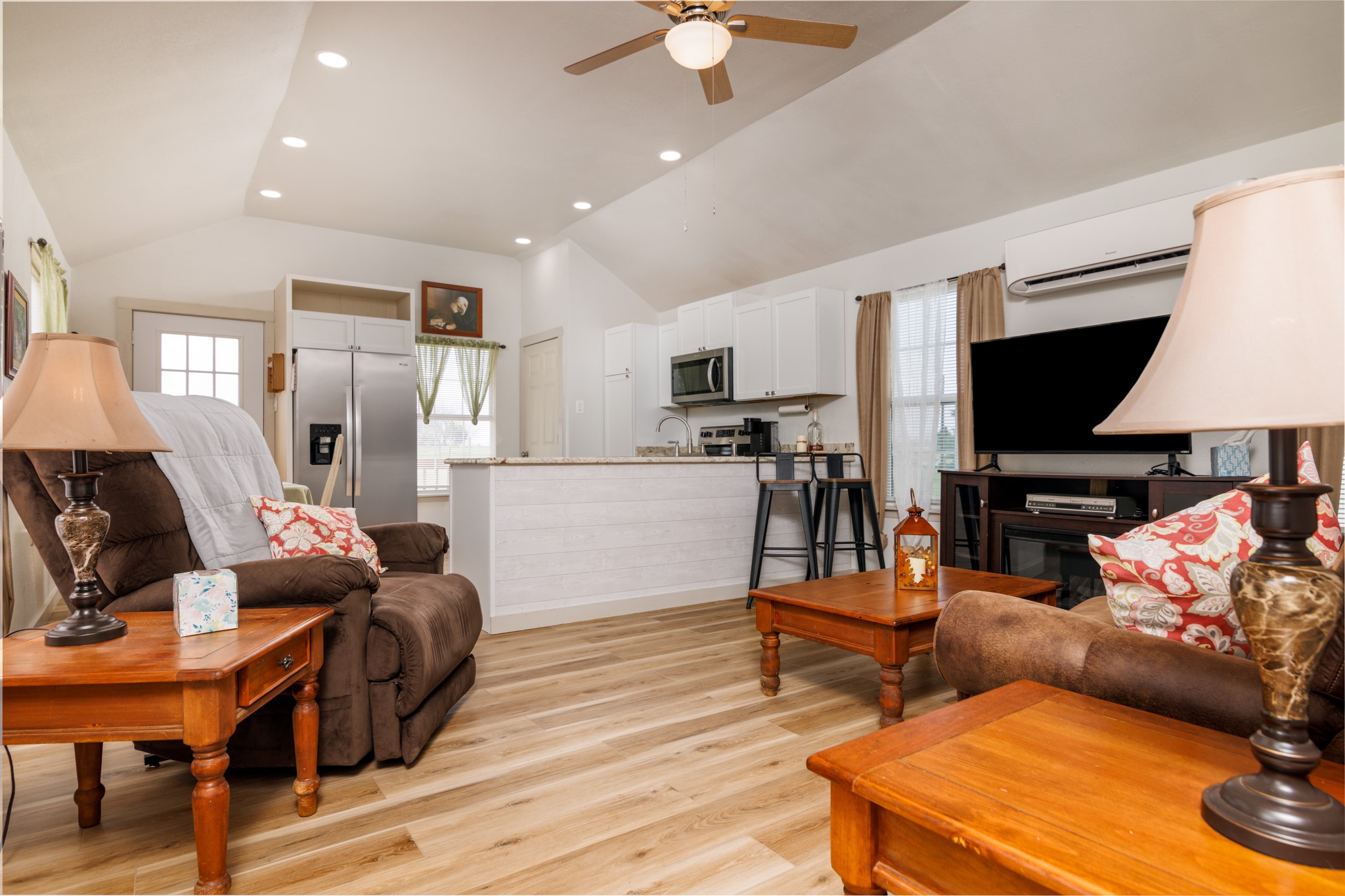 12265 Wylie Lane