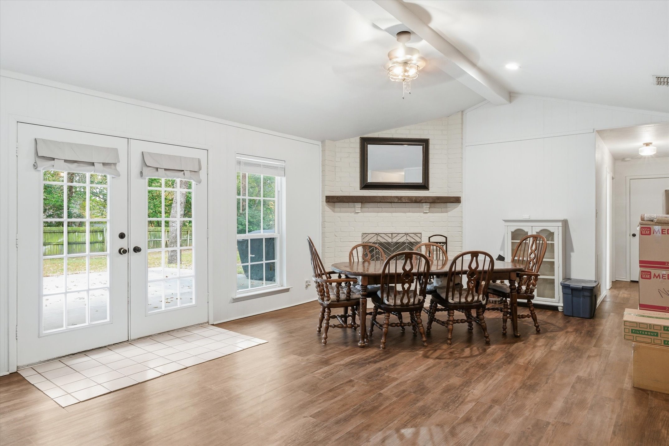 105 Grass Knoll Drive