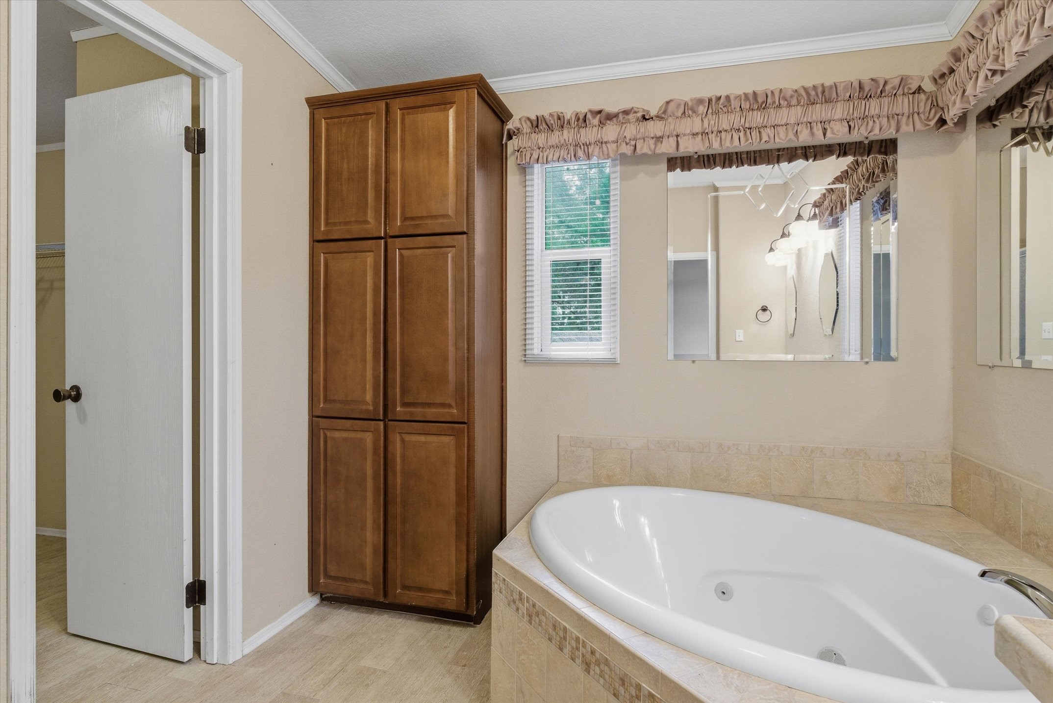 10218 County Road 313