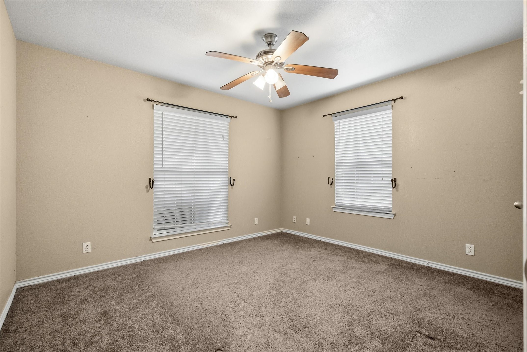 9111 County Road 313