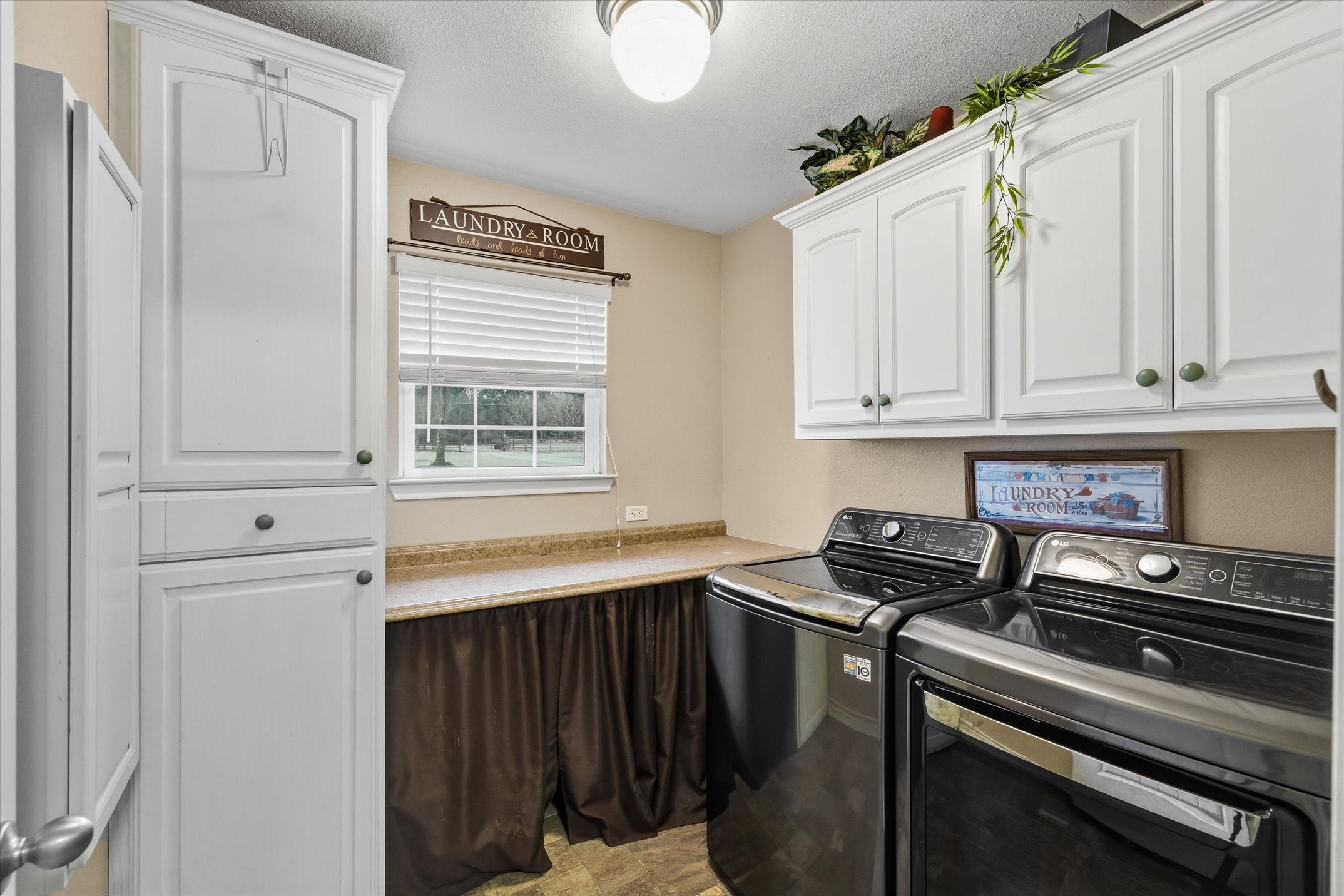 9111 County Road 313