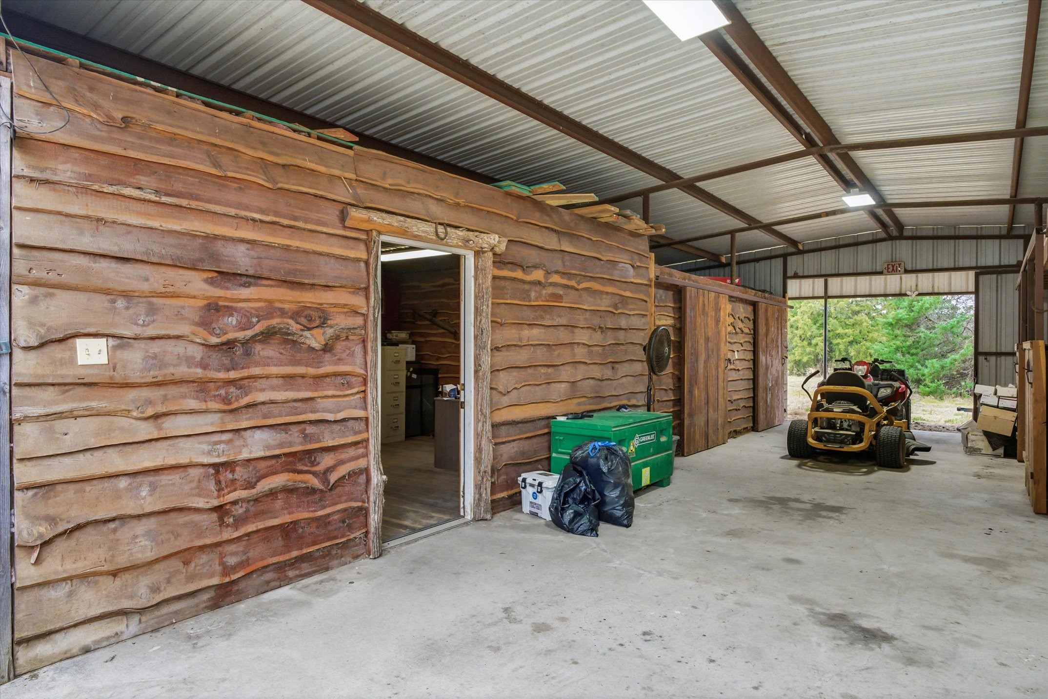 9111 County Road 313