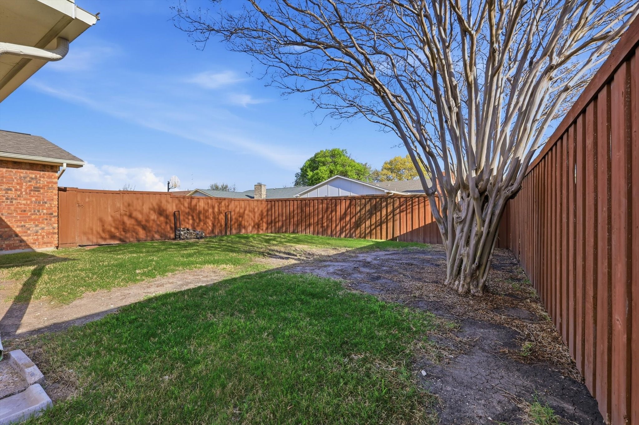 2913 Flagstone Drive