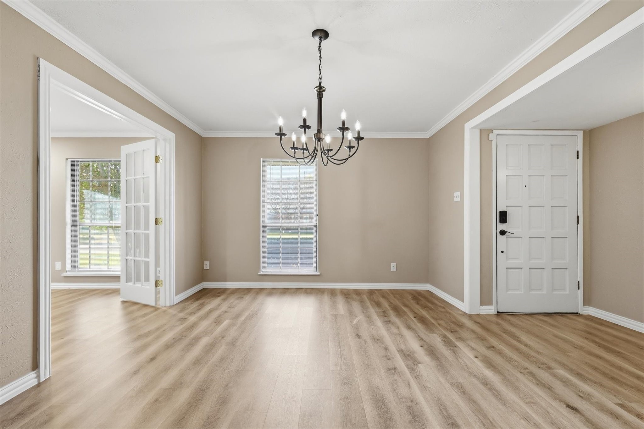 2913 Flagstone Drive