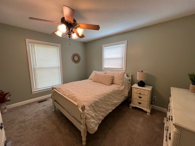 57 Moorehead Ln