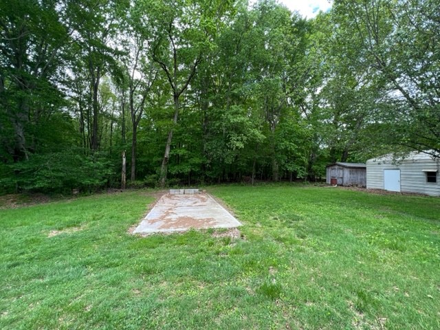 57 Moorehead Ln
