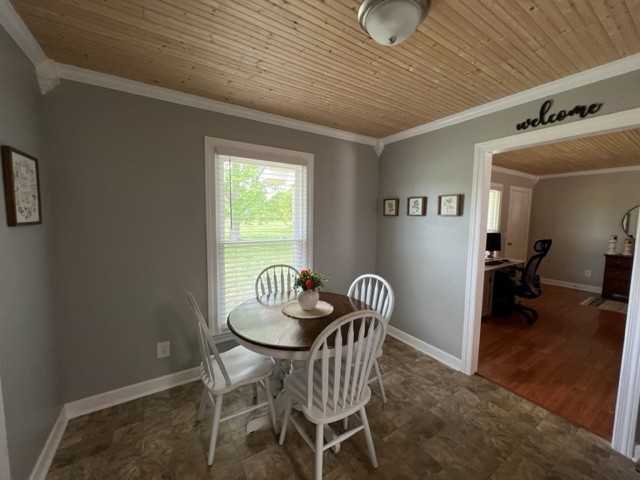 57 Moorehead Ln