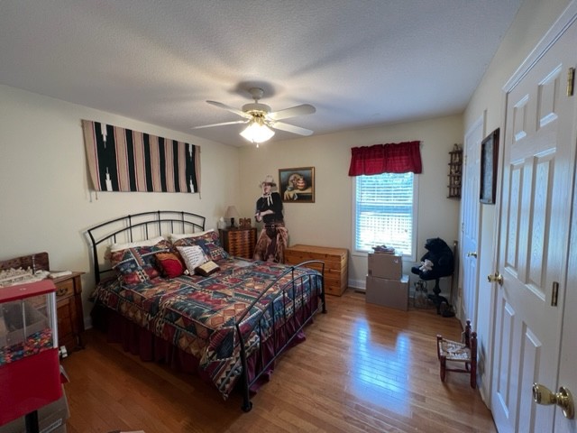 181 Kades Ct