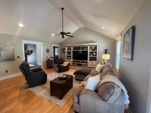 139 Orchard Ln