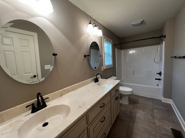 81 Luttrell Dr